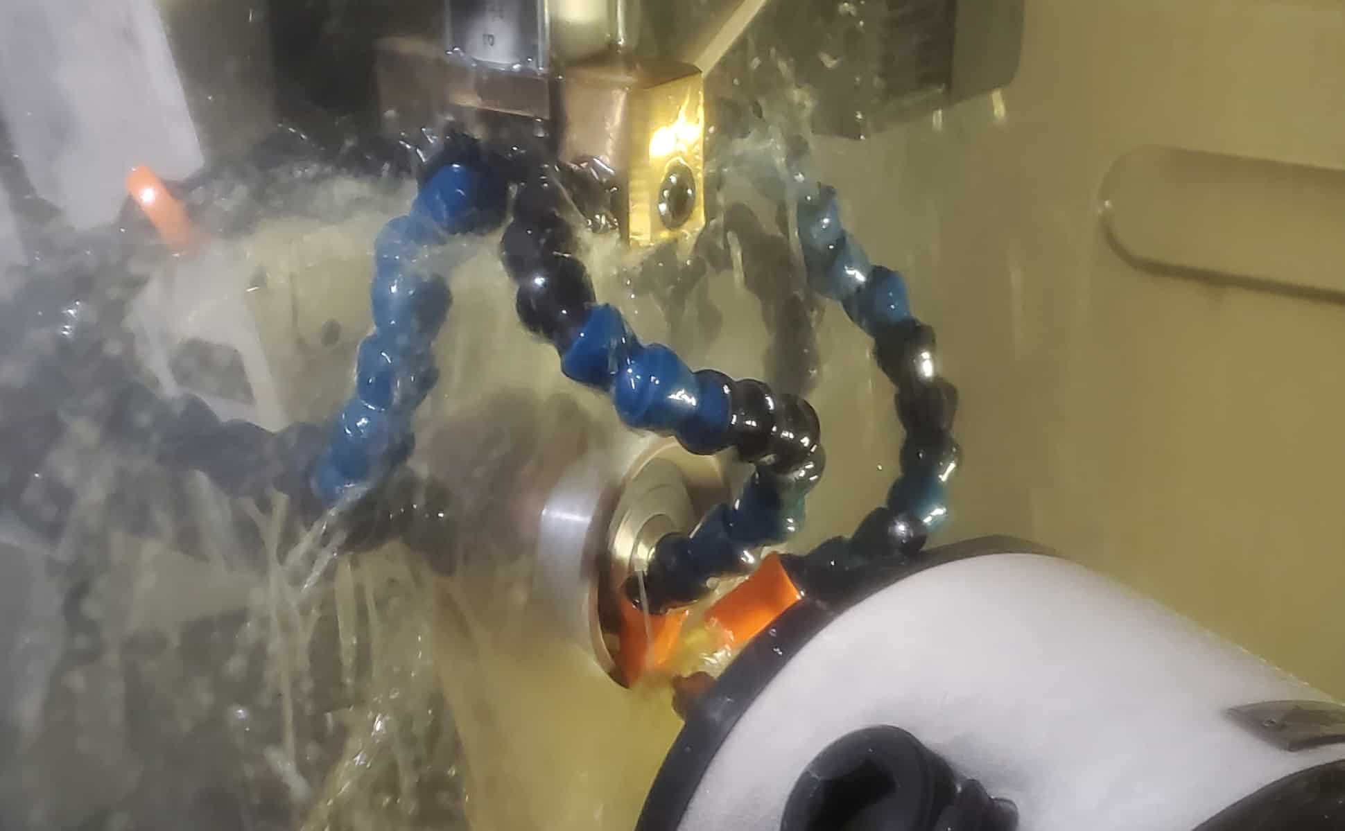 industrial cutting tool sharpening